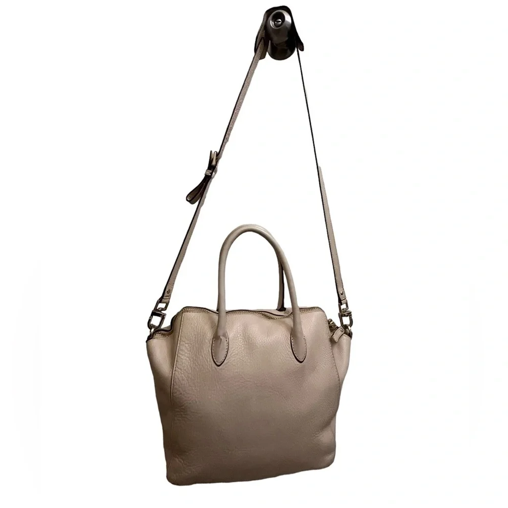 Tory Burch Clara Leather Satchel $495 Light, Pink size, medium Crossbody bag, ￼